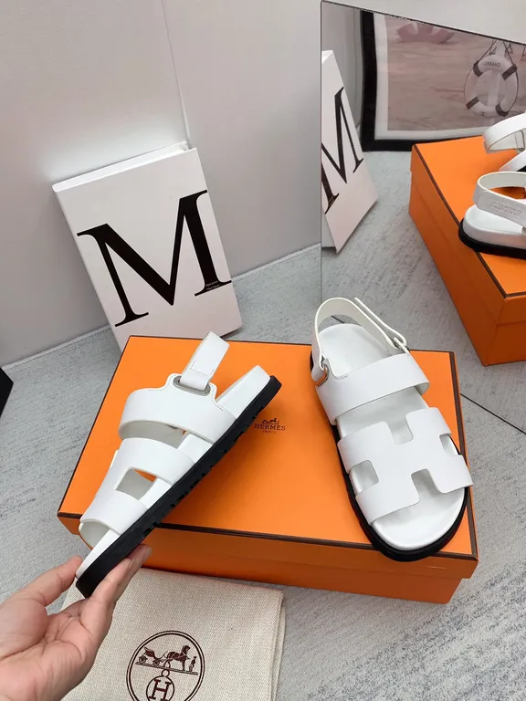 Hermes Shoe 